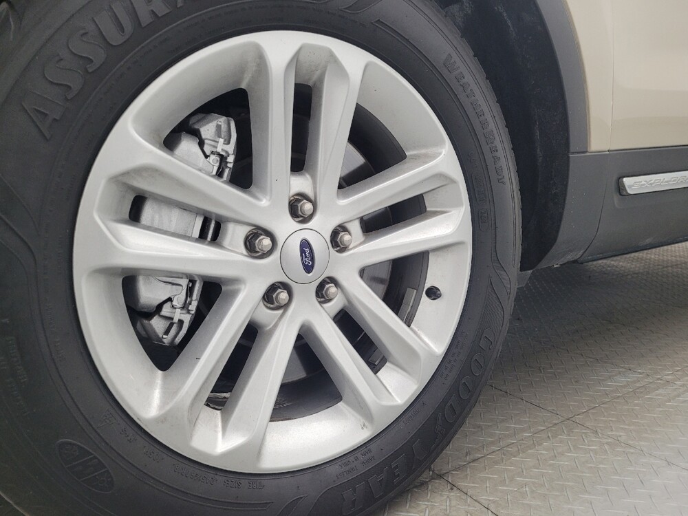 2017 Ford Explorer in Kissimmee, FL 34744 - 18142319 31