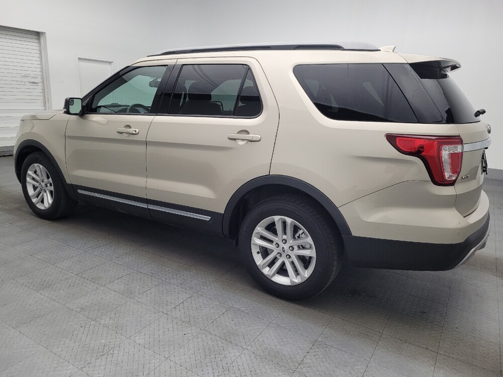 2017 Ford Explorer in Kissimmee, FL 34744 - 18142319 3