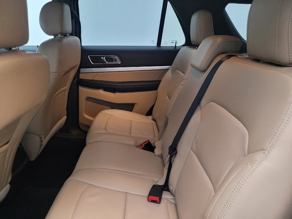 2017 Ford Explorer in Kissimmee, FL 34744 - 18142319 18