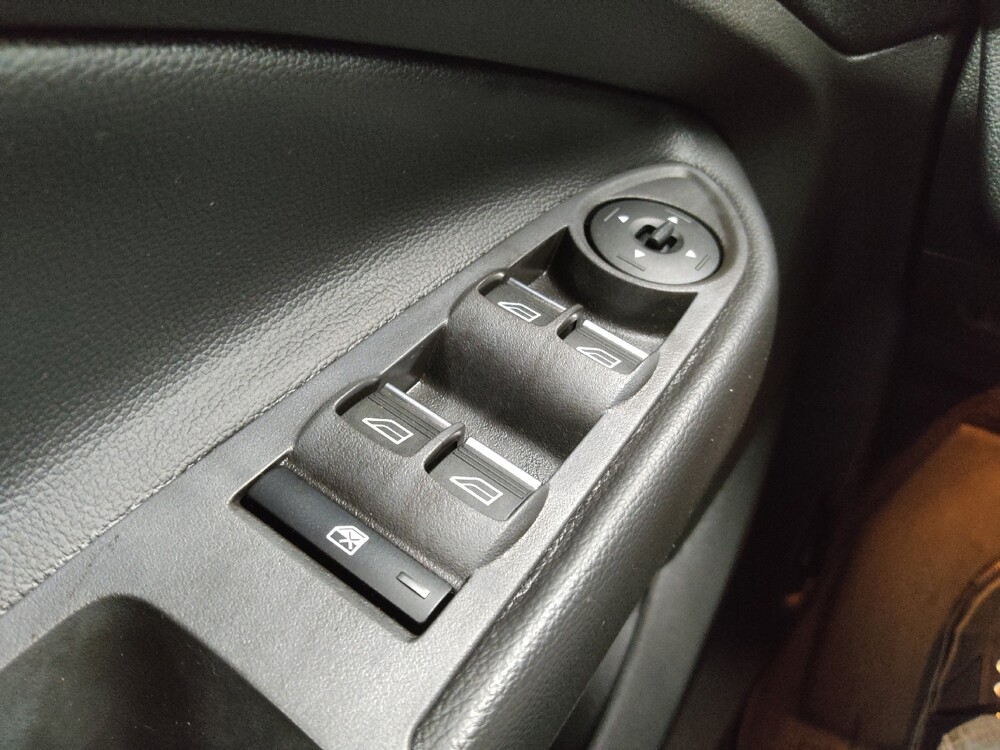 2019 Ford Escape in Independence, MO 64055 - 18142323 27