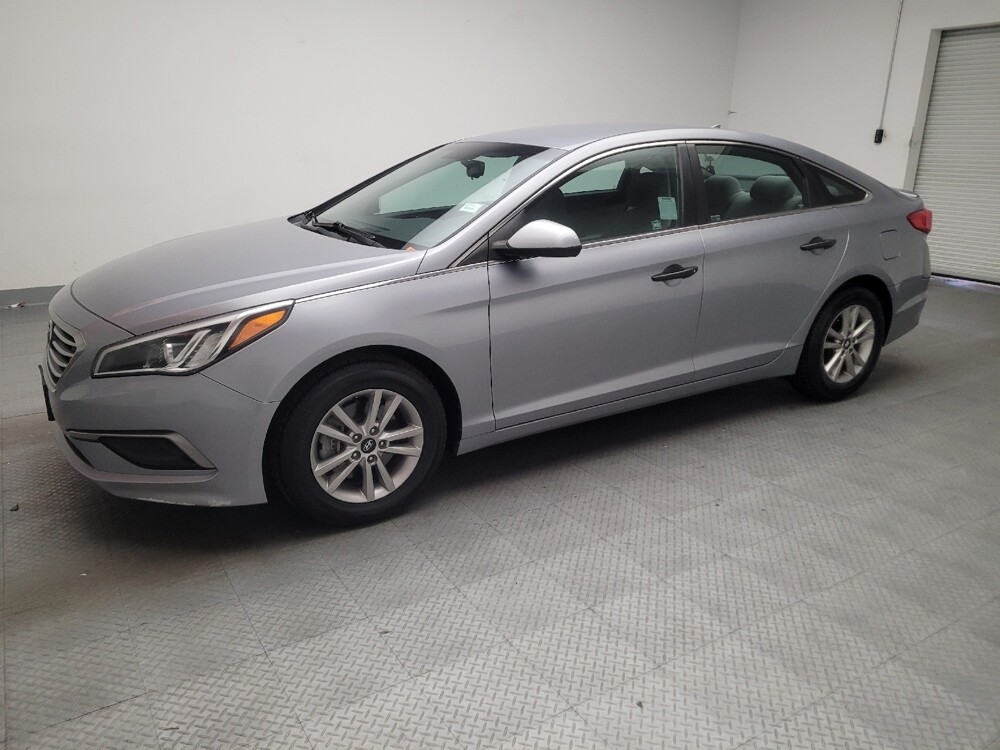 2016 Hyundai Sonata in Downey, CA 90241 - 18142329 2