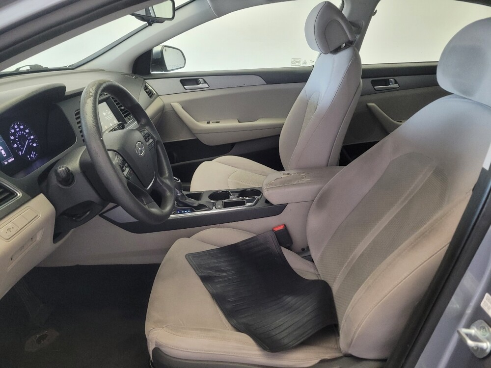 2016 Hyundai Sonata in Downey, CA 90241 - 18142329 17