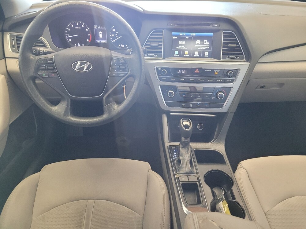 2016 Hyundai Sonata in Downey, CA 90241 - 18142329 22