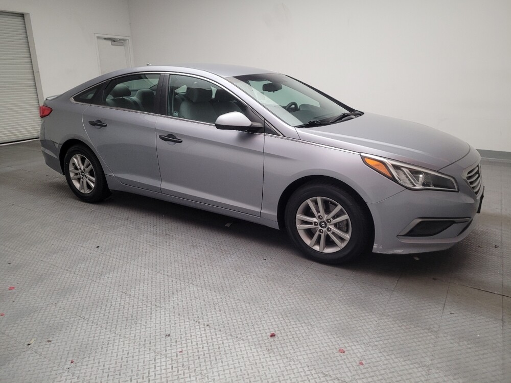 2016 Hyundai Sonata in Downey, CA 90241 - 18142329 11