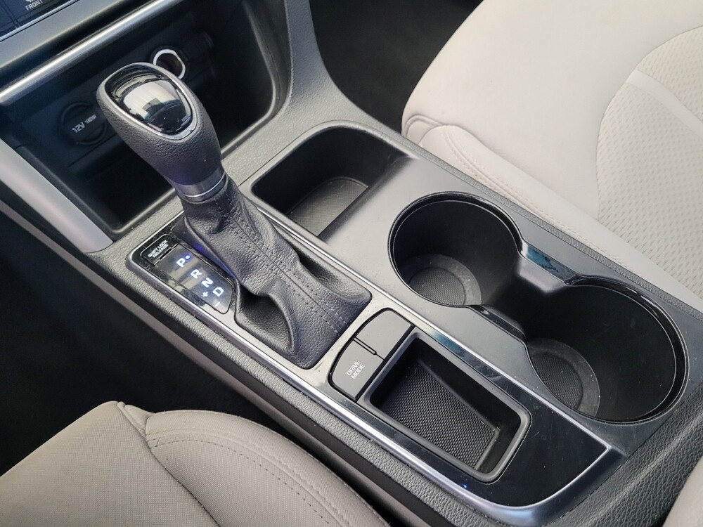 2016 Hyundai Sonata in Downey, CA 90241 - 18142329 26