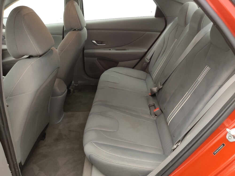 2021 Hyundai Elantra in Independence, MO 64055 - 18142330 18