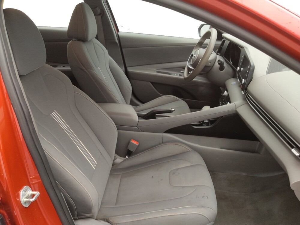 2021 Hyundai Elantra in Independence, MO 64055 - 18142330 21