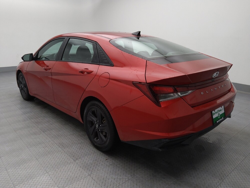 2021 Hyundai Elantra in Independence, MO 64055 - 18142330 3