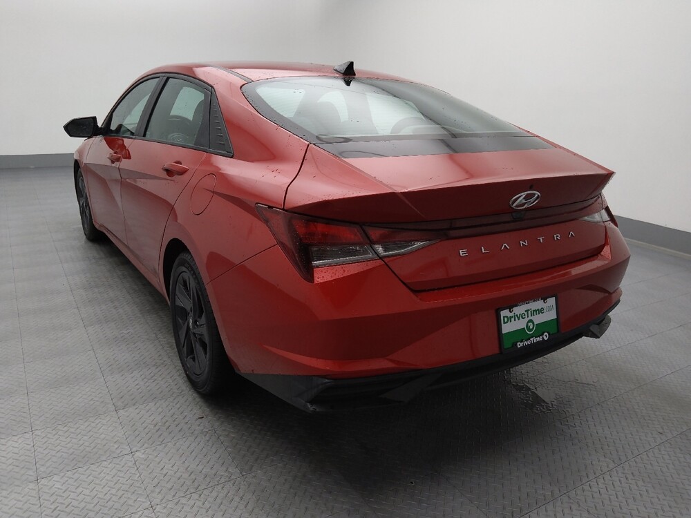 2021 Hyundai Elantra in Independence, MO 64055 - 18142330 5
