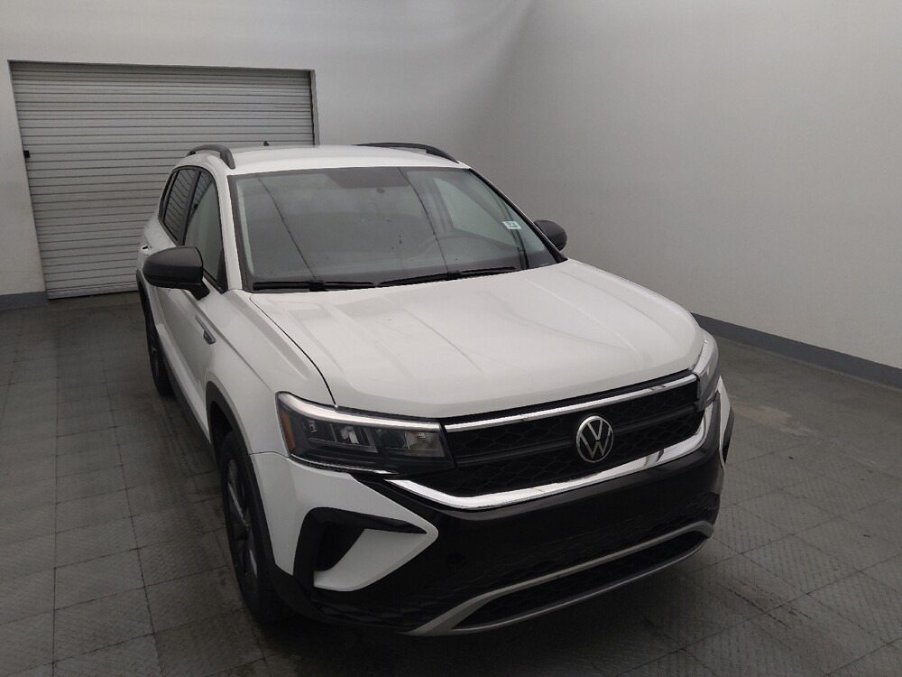 2022 Volkswagen Taos in Houston, TX 77060 - 18142340 14