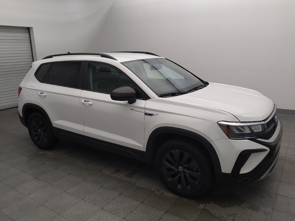 2022 Volkswagen Taos in Houston, TX 77060 - 18142340 11