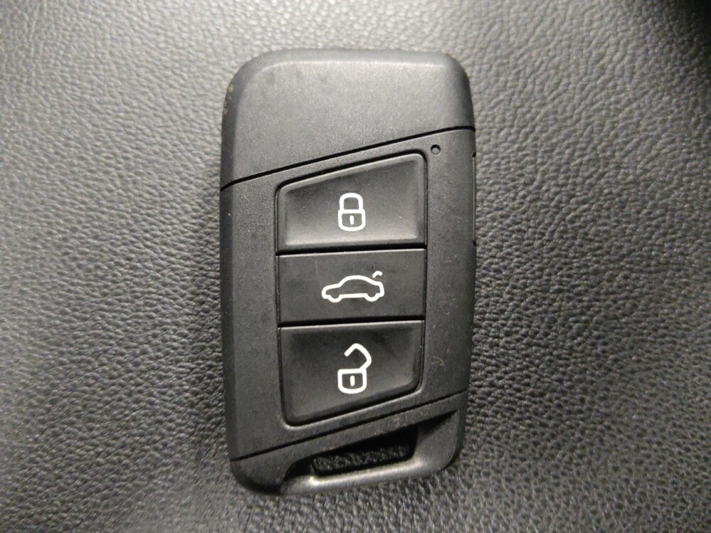 2022 Volkswagen Taos in Houston, TX 77060 - 18142340 32