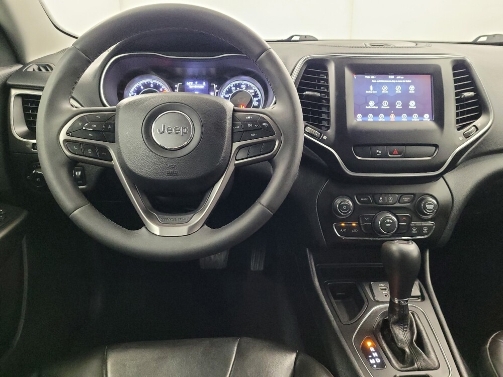 2020 Jeep Cherokee in Houston, TX 77060 - 18142343 22