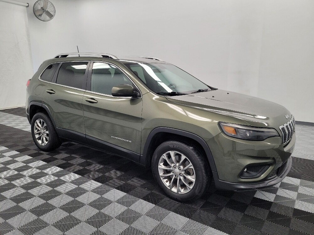 2020 Jeep Cherokee in Houston, TX 77060 - 18142343 11