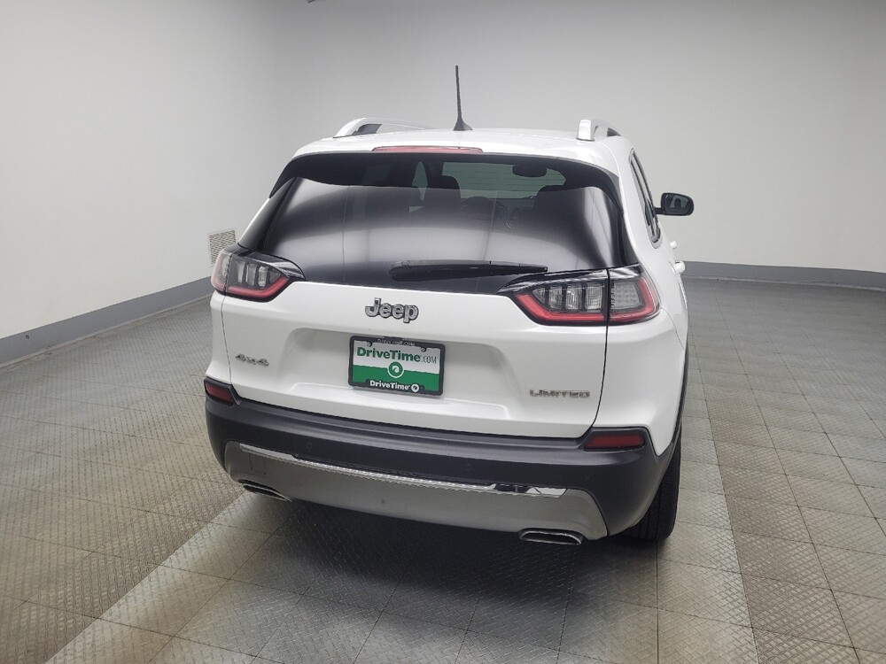2019 Jeep Cherokee in Indianapolis, IN 46222 - 18142345 7