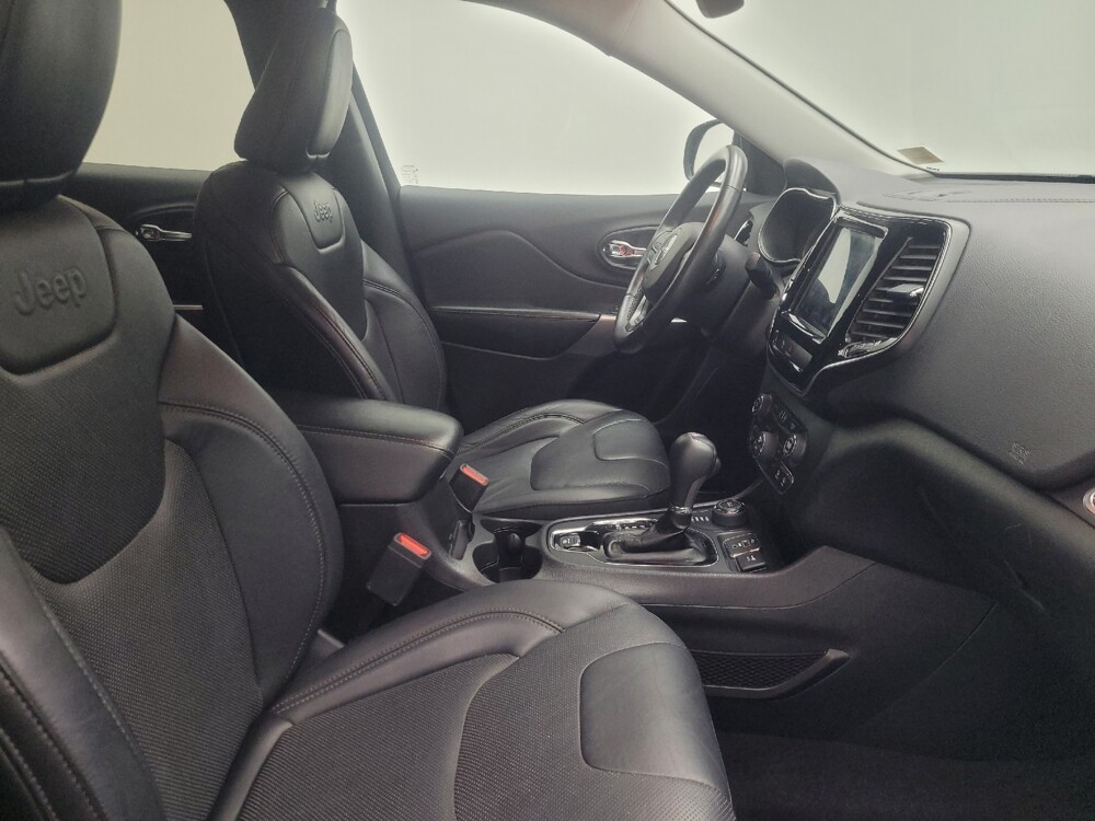 2019 Jeep Cherokee in Highland, IN 46322 - 18142348 21