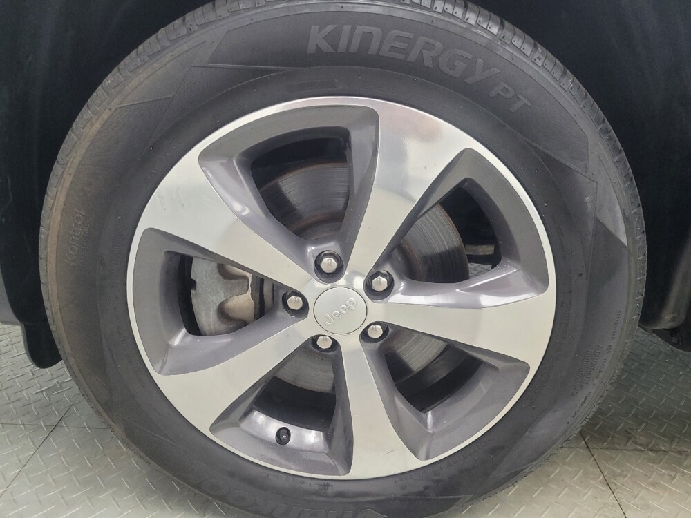 2019 Jeep Cherokee in Highland, IN 46322 - 18142348 31