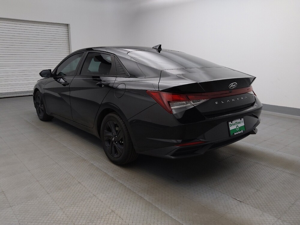 2021 Hyundai Elantra in Colorado Springs, CO 80909 - 18142355 5