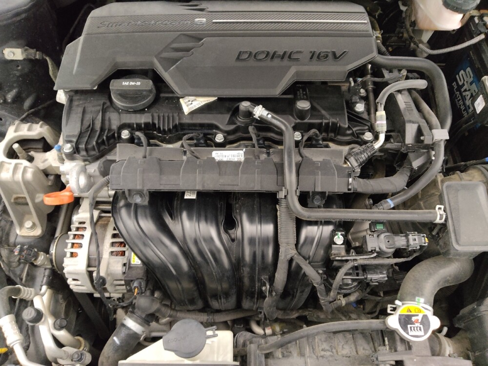 2021 Hyundai Elantra in Colorado Springs, CO 80909 - 18142355 30