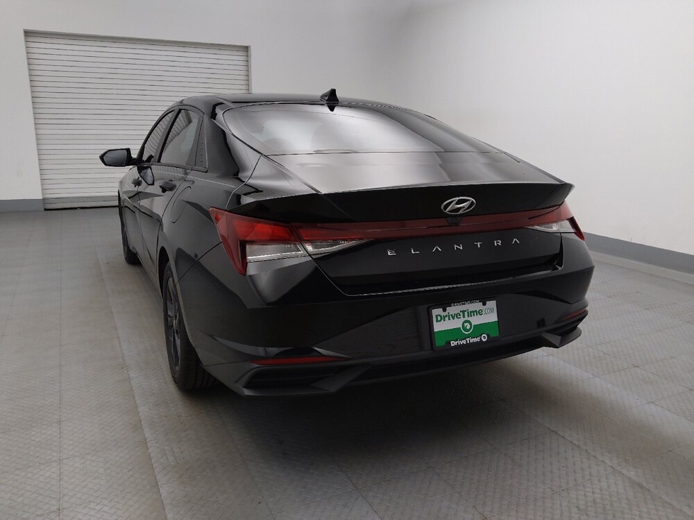 2021 Hyundai Elantra in Colorado Springs, CO 80909 - 18142355 6