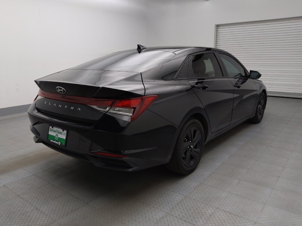 2021 Hyundai Elantra in Colorado Springs, CO 80909 - 18142355 9
