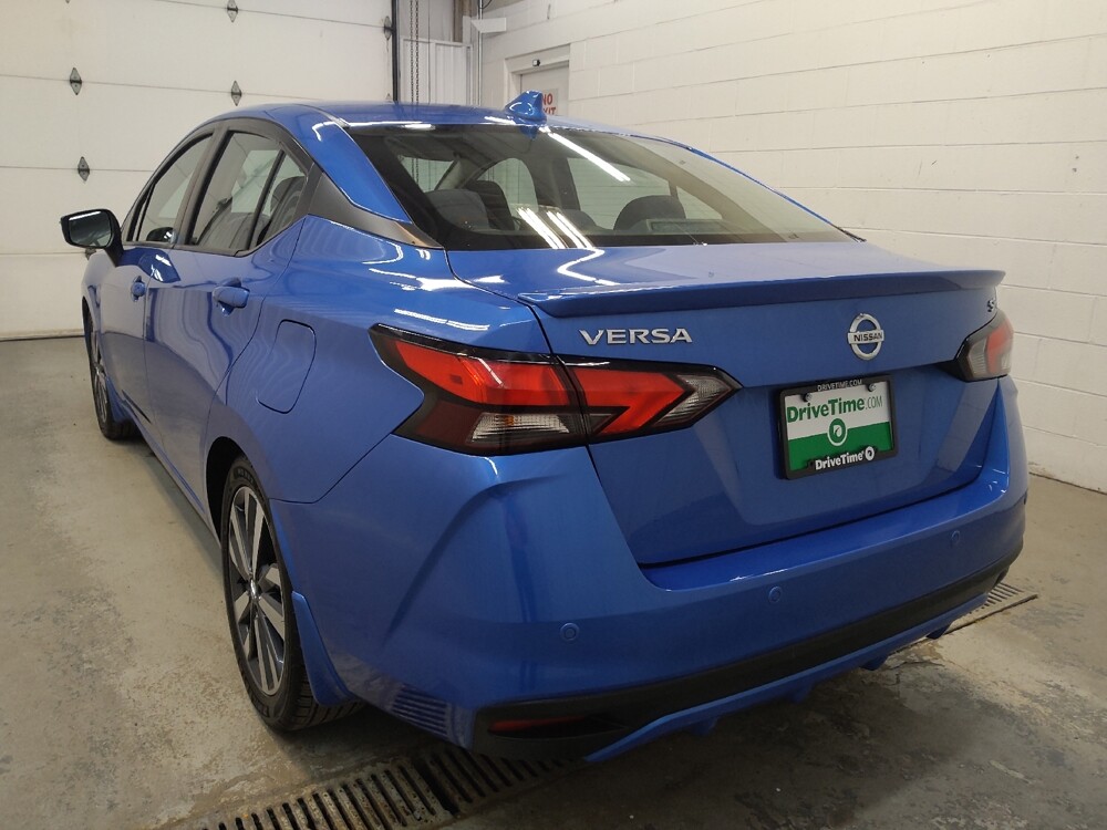 2021 Nissan Versa in Fairfield, OH 45014 - 18142360 5