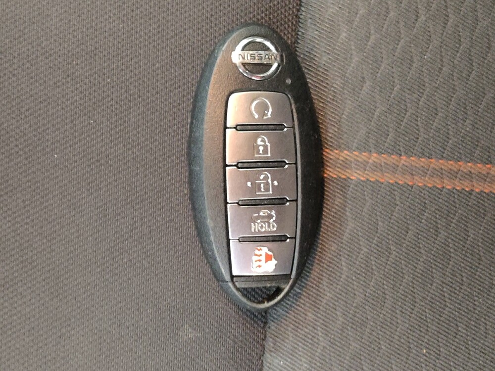 2021 Nissan Versa in Fairfield, OH 45014 - 18142360 32