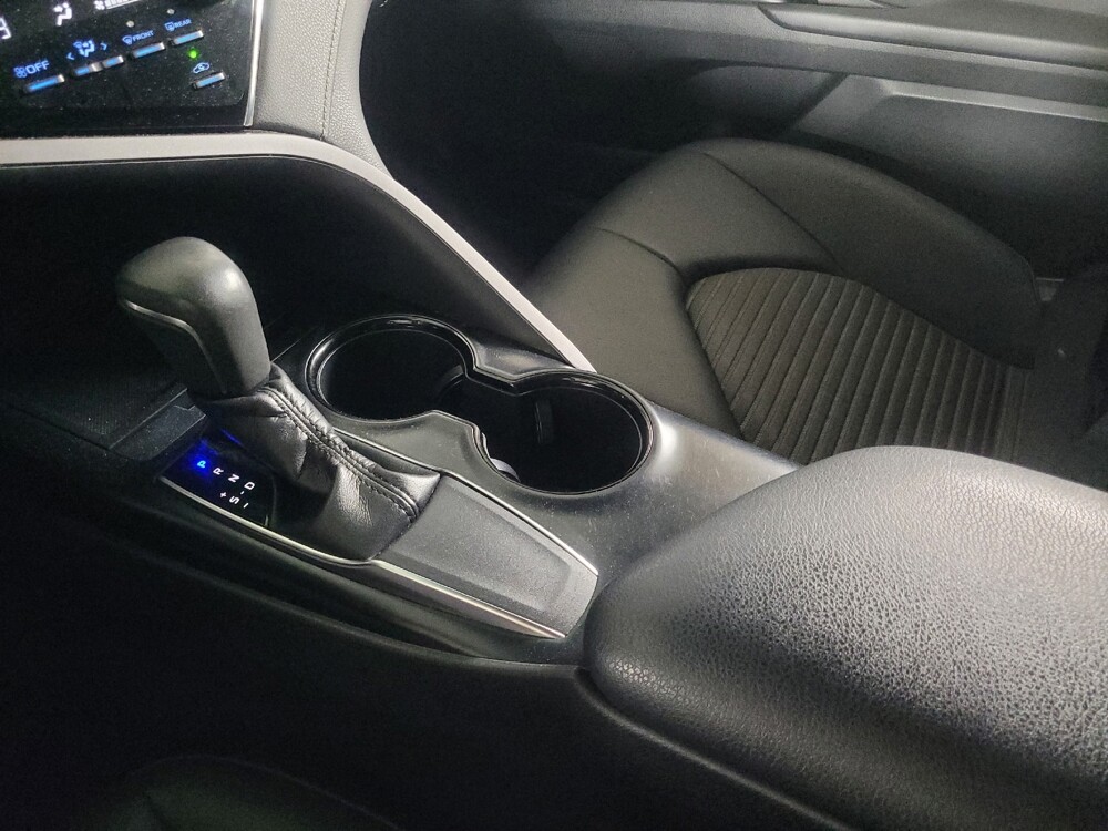 2018 Toyota Camry in Knoxville, TN 37923 - 18142362 26