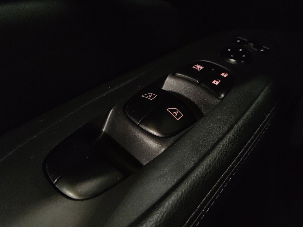 2020 Nissan Pathfinder in Hialeah, FL 33014 - 18142363 27