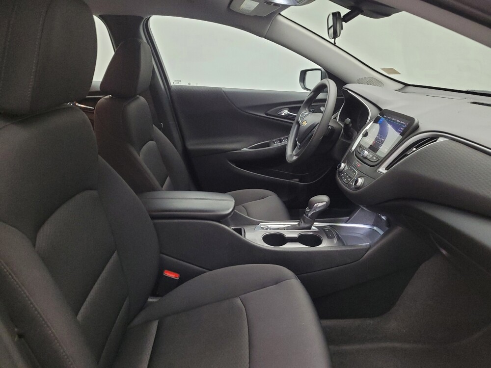 2024 Chevrolet Malibu in Miamisburg, OH 45342 - 18142367 21