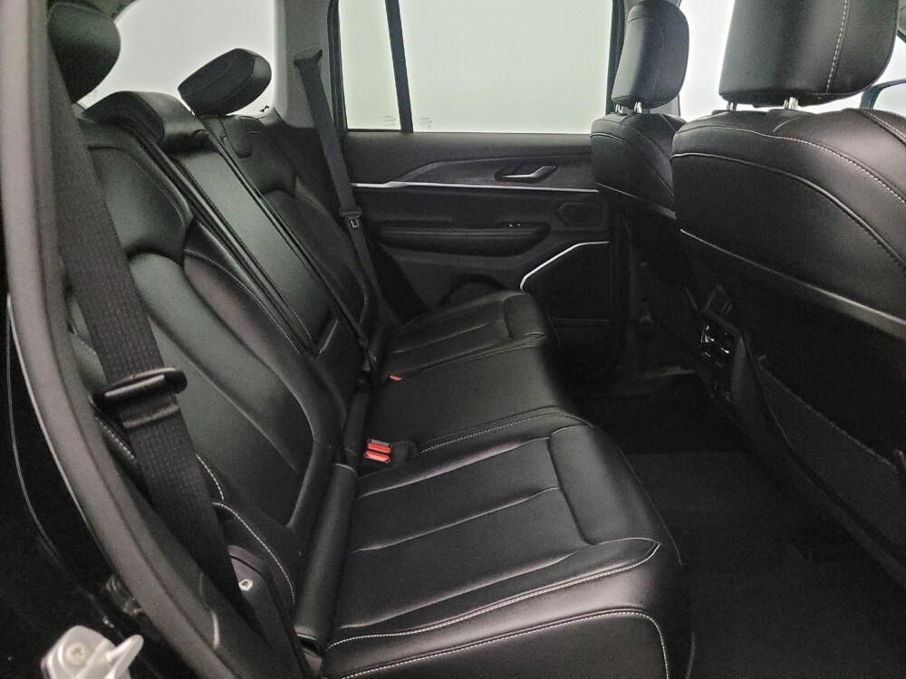 2023 Jeep Grand Cherokee in Williamstown, NJ 8094 - 18142368 19