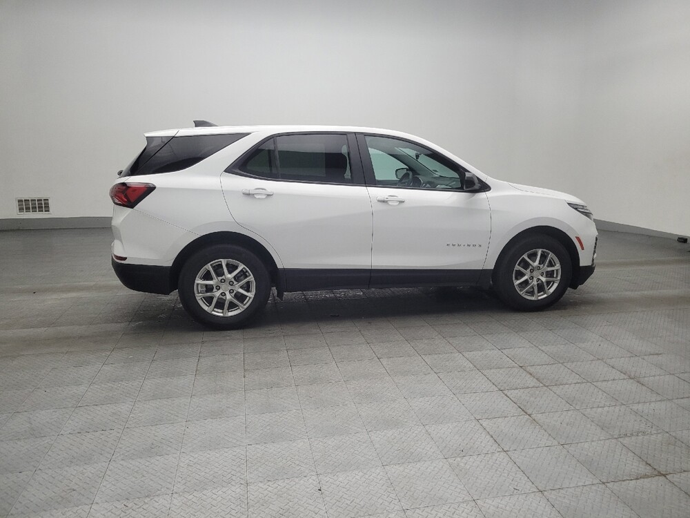 2024 Chevrolet Equinox in Union City, GA 30291 - 18142370 10
