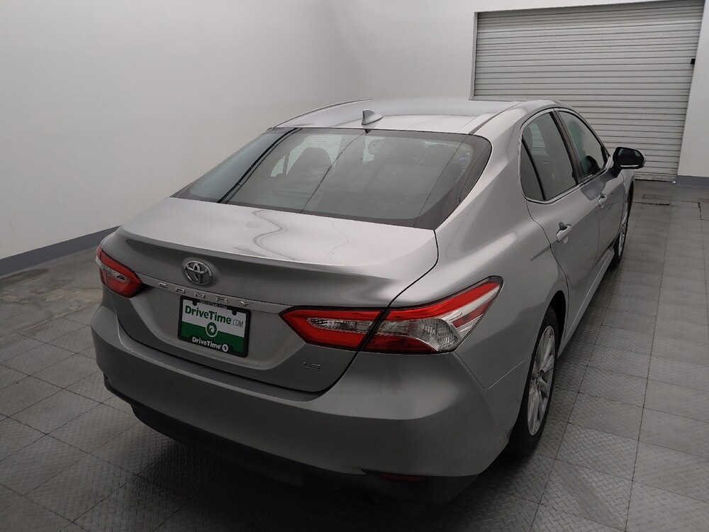2019 Toyota Camry in Houston, TX 77034 - 18142374 7