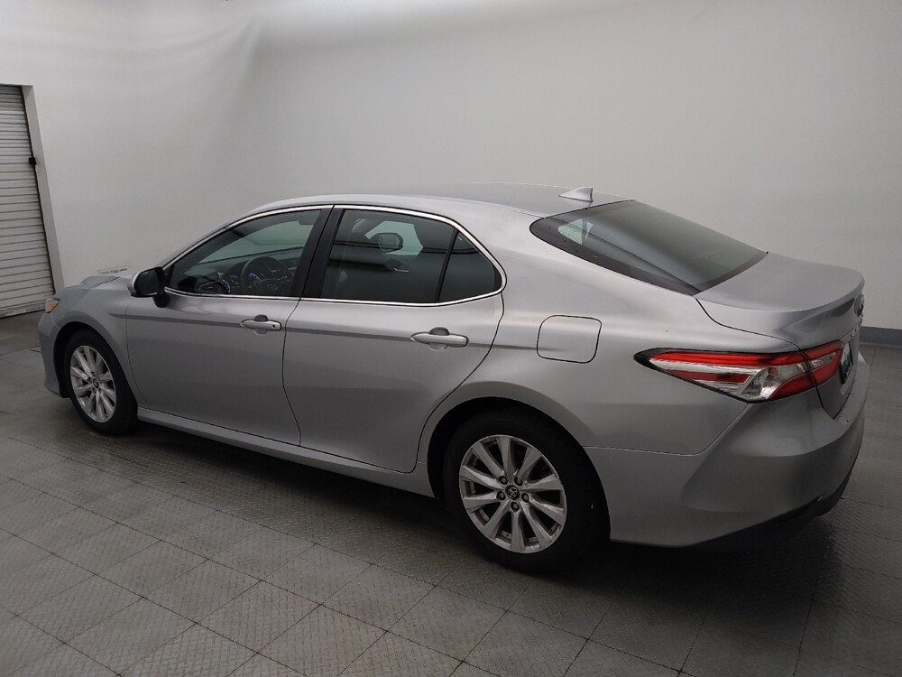 2019 Toyota Camry in Houston, TX 77034 - 18142374 3
