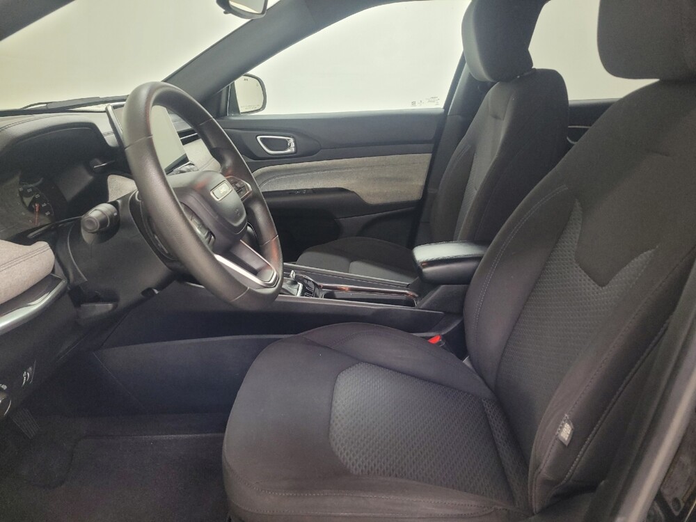 2023 Jeep Compass in St. Louis, MO 63125 - 18142376 17