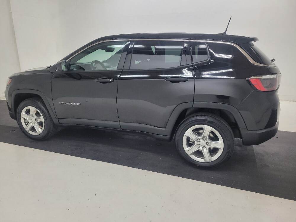 2023 Jeep Compass in St. Louis, MO 63125 - 18142376 3