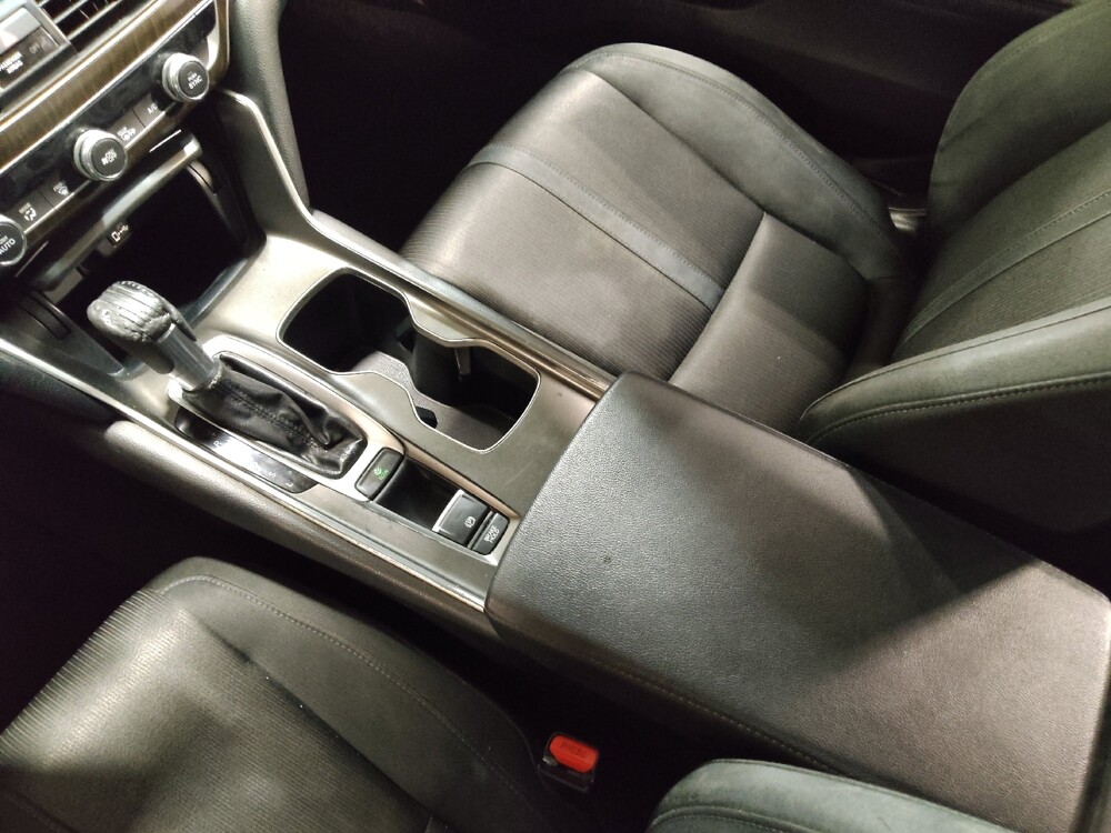 2020 Honda Accord in Fort Worth, TX 76116 - 18142377 26