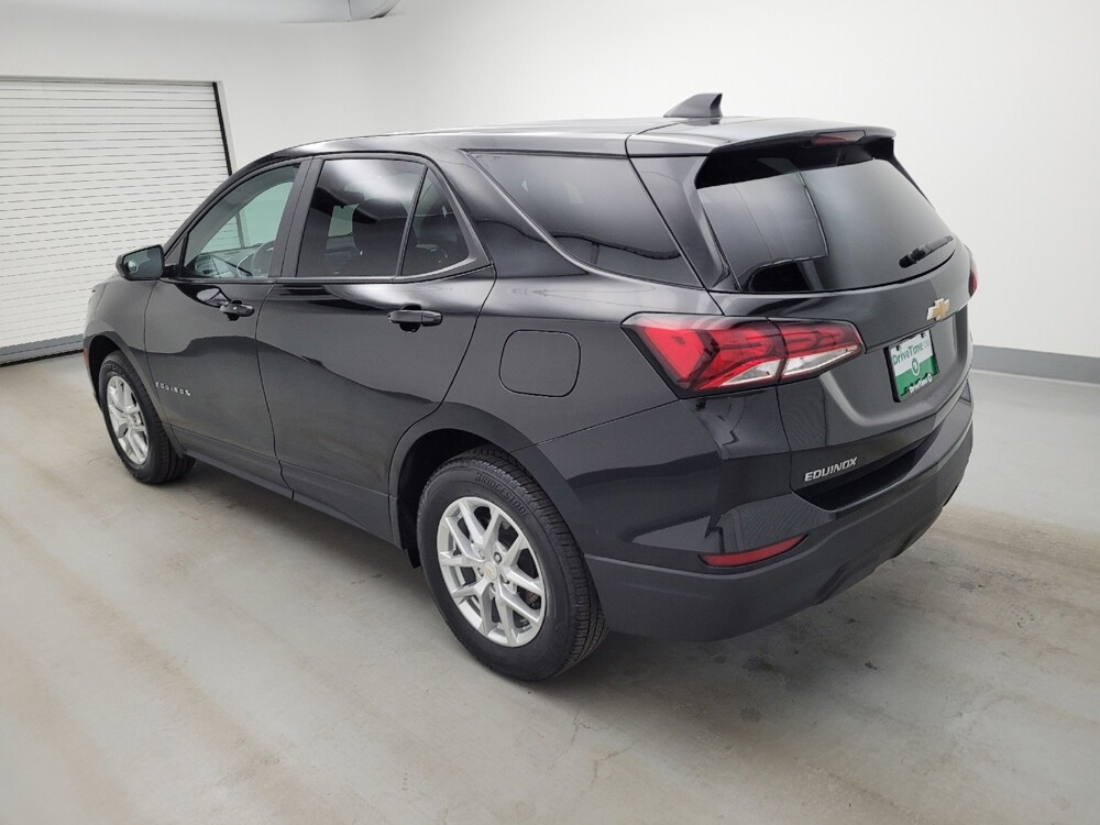 2024 Chevrolet Equinox in Fairfield, OH 45014 - 18142381 3