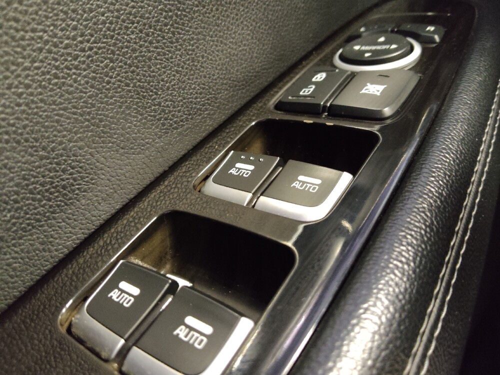 2019 Kia Sorento in Phoenix, AZ 85015 - 18142383 27