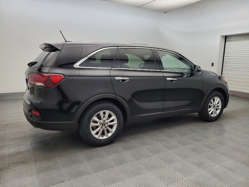 2019 Kia Sorento in Phoenix, AZ 85015 - 18142383 10
