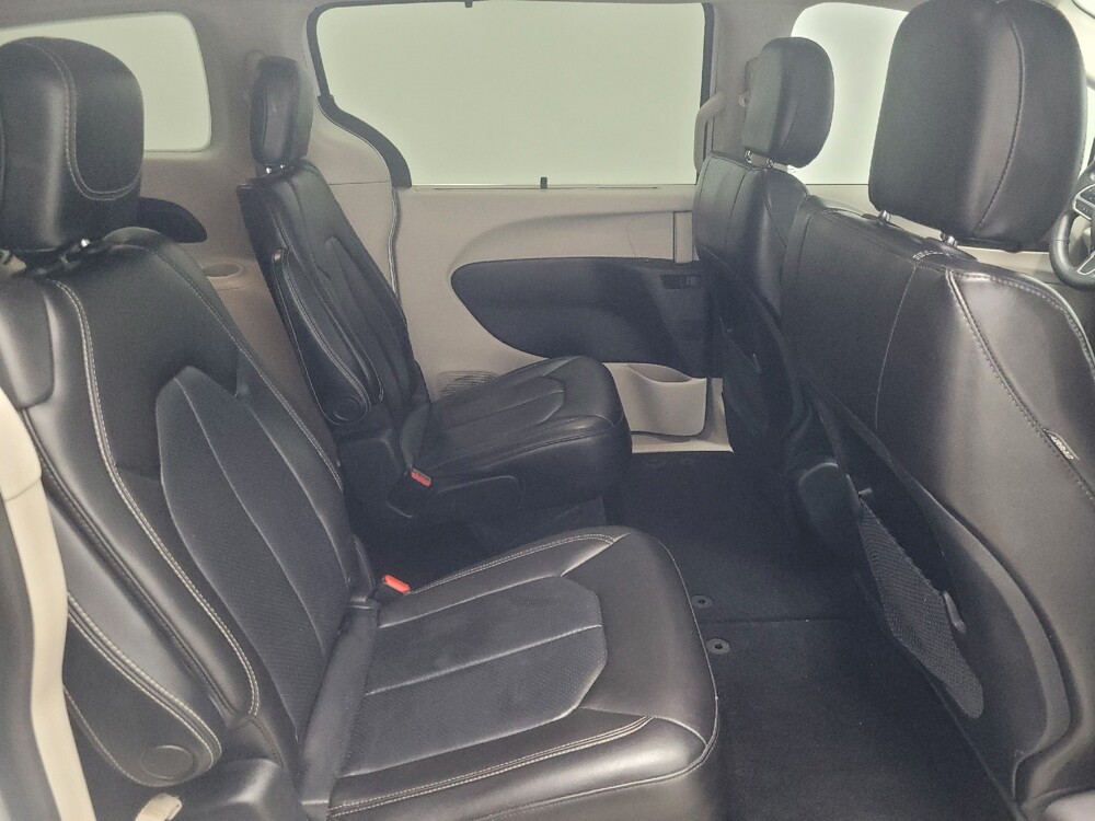 2021 Chrysler Voyager in Indianapolis, IN 46222 - 18142384 19