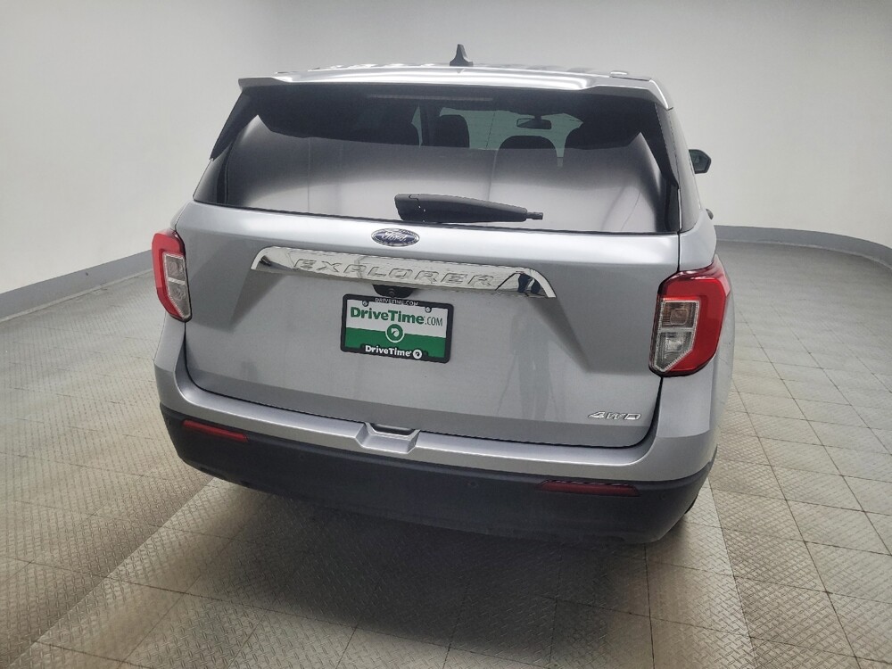 2022 Ford Explorer in Indianapolis, IN 46222 - 18142385 7