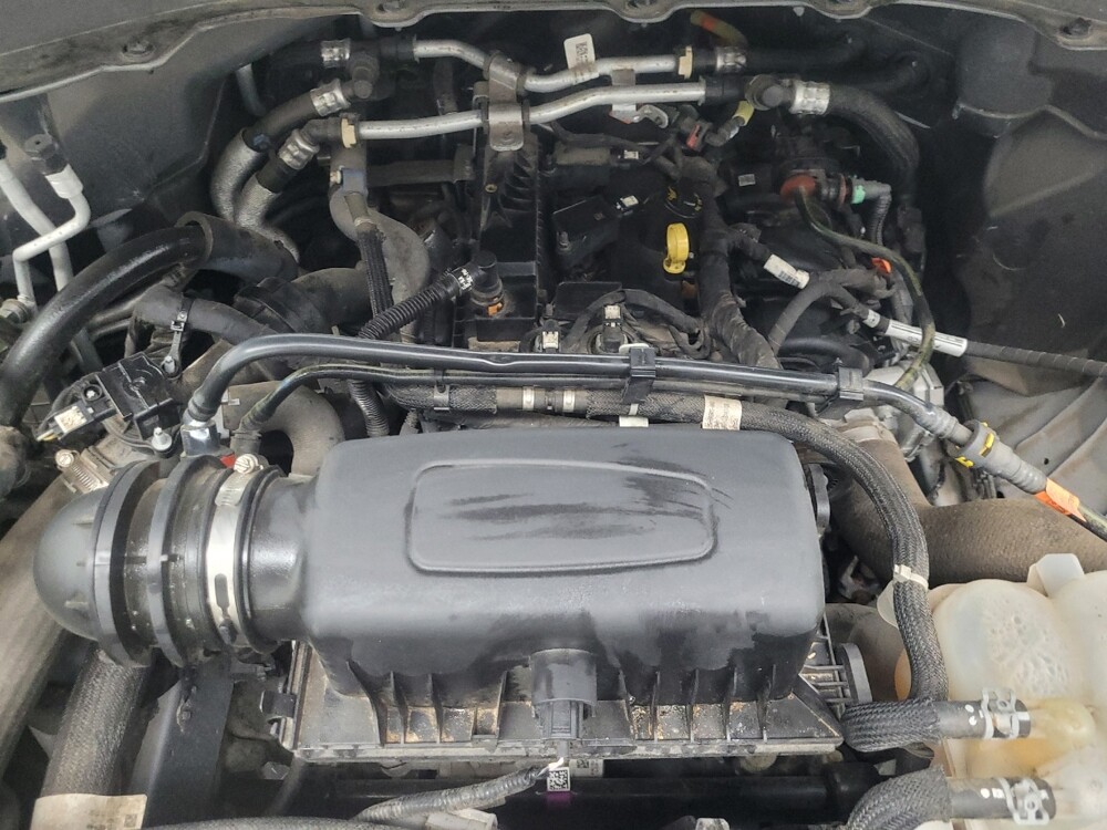 2022 Ford Explorer in Indianapolis, IN 46222 - 18142385 30