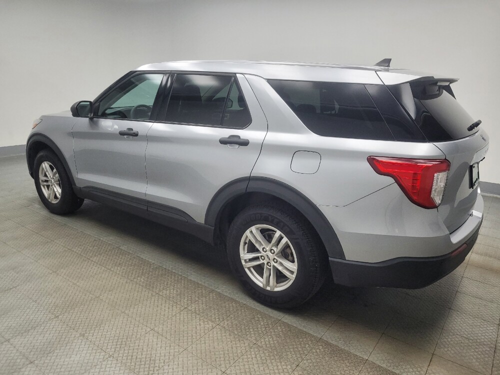2022 Ford Explorer in Indianapolis, IN 46222 - 18142385 3