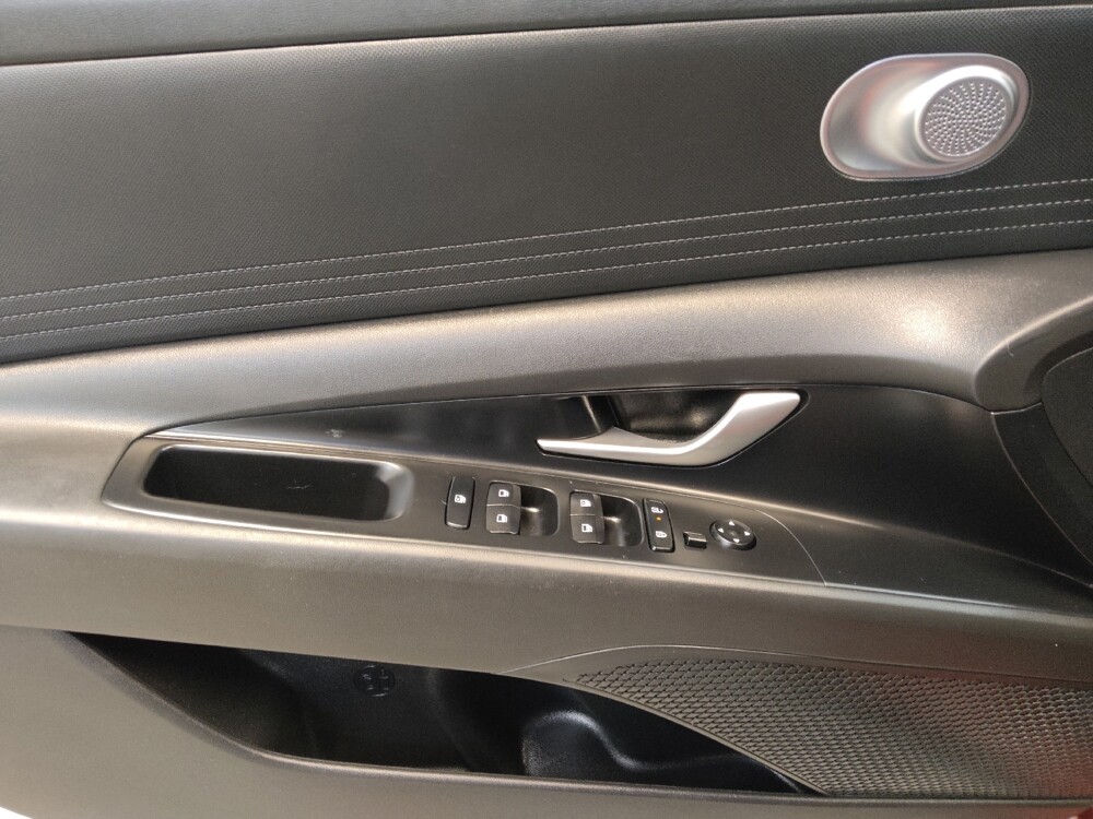2024 Hyundai Elantra in Fairfield, OH 45014 - 18142391 27