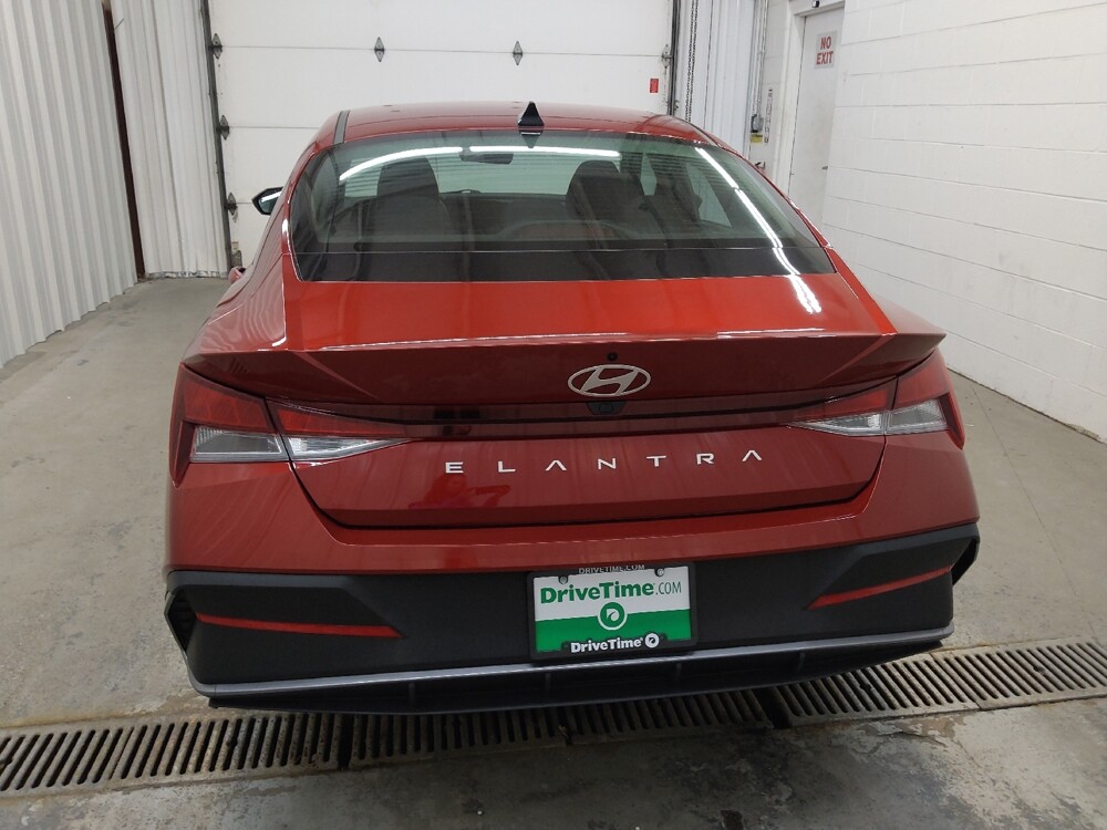 2024 Hyundai Elantra in Fairfield, OH 45014 - 18142391 6
