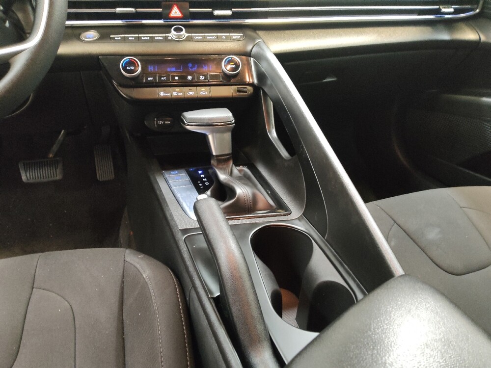 2024 Hyundai Elantra in Fairfield, OH 45014 - 18142391 26