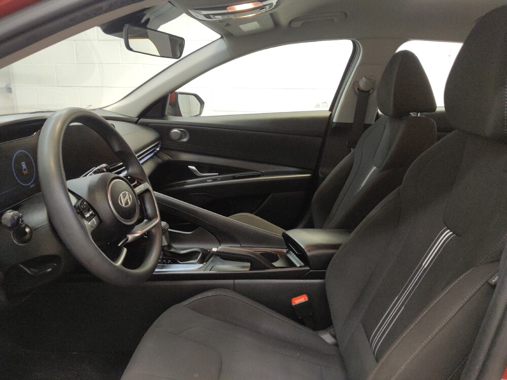 2024 Hyundai Elantra in Fairfield, OH 45014 - 18142391 17