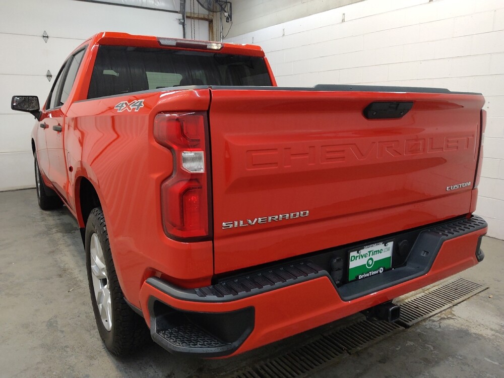 2019 Chevrolet Silverado 1500 in Fairfield, OH 45014 - 18142393 5