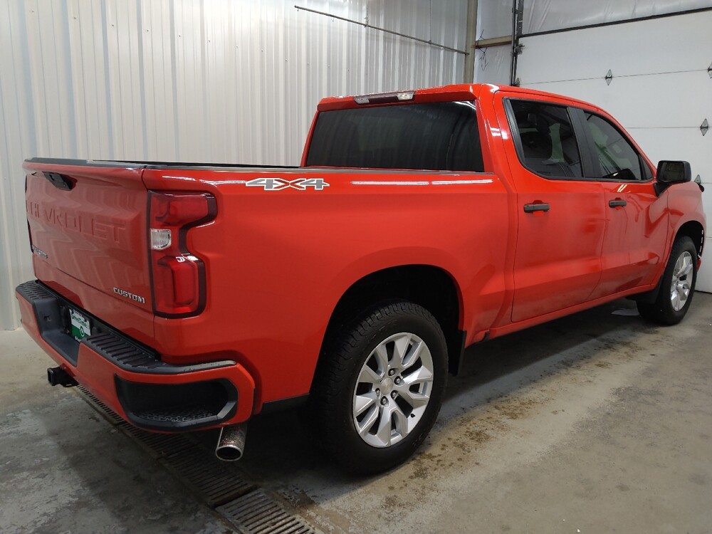 2019 Chevrolet Silverado 1500 in Fairfield, OH 45014 - 18142393 10